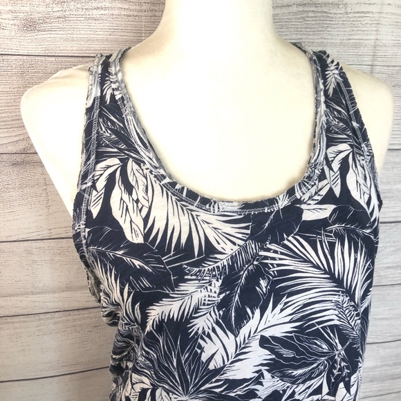 Victoria’s Secret Pink Palm Print Tank Top - Picture 2 of 4